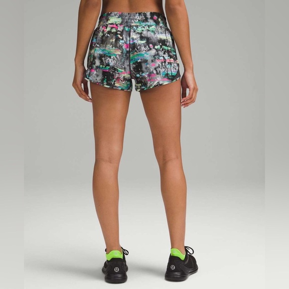 Lululemon | 2023 Hotty Hot High-Rise Lined Short Paint Drift Multi Graphite Sz 4 - Picture 3 of 13